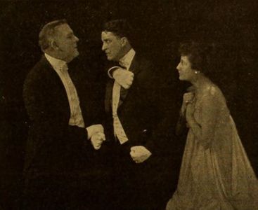 Hazel Daly, Harry Dunkinson, and Bryant Washburn in Skinner's Dress Suit (1917)