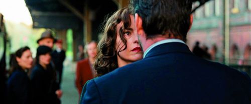 Nina Hoss and Ronald Zehrfeld in Phoenix (2014)