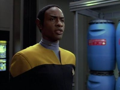 Tim Russ in Star Trek: Voyager (1995)