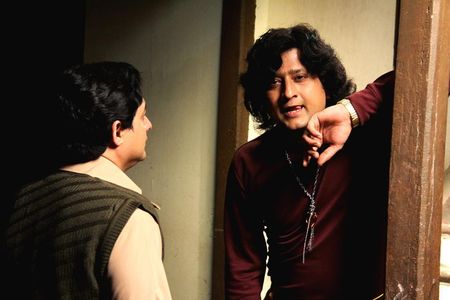 Jitendra Joshi and Swapnil Joshi in Duniyadari (2013)