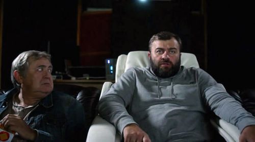 Mikhail Porechenkov and Yuriy Stoyanov in Ten (2017)