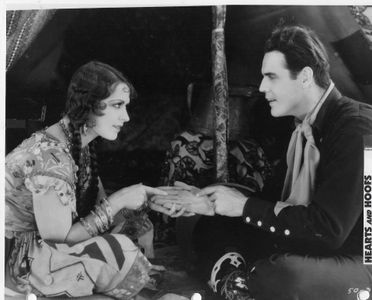 Cornelius Keefe and Mona Rico in Hearts and Hoofs (1930)