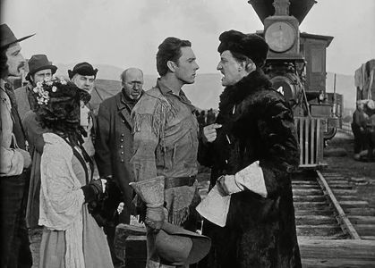 Madge Bellamy, Cyril Chadwick, J. Farrell MacDonald, George O'Brien, Jack Padjan, and Francis Powers in The Iron Horse (