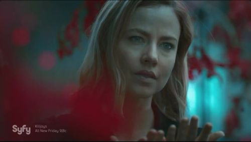 Amanda Schull in 12 Monkeys (2015)