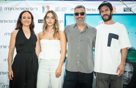 Nadav Netz, Omri Givon, Michal Kalman, and Liana Ayoun at an event for The Grave (2019)