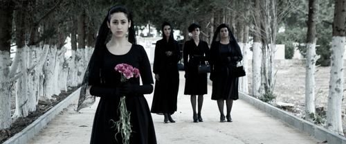 Cherien Dabis, Ula Tabari, Nisreen Faour, and Maria Zreik in Villa Touma (2014)