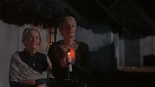 Birgitte Federspiel and Bodil Kjer in Babette's Feast (1987)