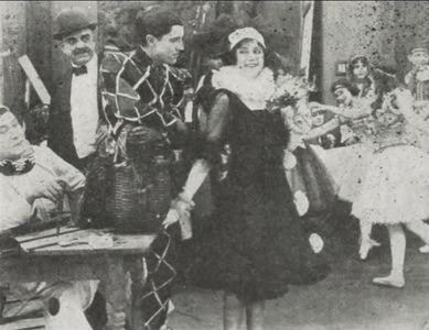 Marc McDermott and Mabel Trunnelle in The Destroying Angel (1915)