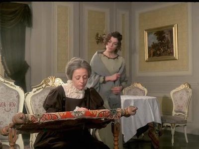 Kiti Mánver and Jeannine Mestre in Goya (1985)