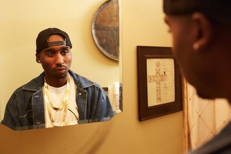 Demetrius Shipp Jr. in All Eyez on Me (2017)