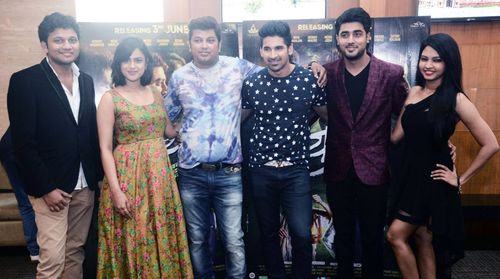 Meera Joshi, Neha Mahajan, and Akshay Waghmare at an event for Youth (2016)