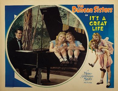 Rosetta Duncan, Vivian Duncan, and Lawrence Gray in It's a Great Life (1929)