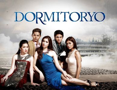 Lauren Young, Joyce Ching, Enzo Pineda, Wynwyn Marquez, and Ruru Madrid in Dormitoryo (2013)