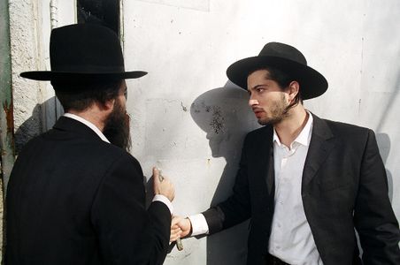 Zohar Strauss and Ran Danker in Eyes Wide Open (2009)