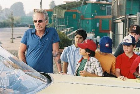 Billy Bob Thornton, Jeffrey Tedmori, Ridge Canipe, Brandon Craggs, and Aman Johal in Bad News Bears (2005)