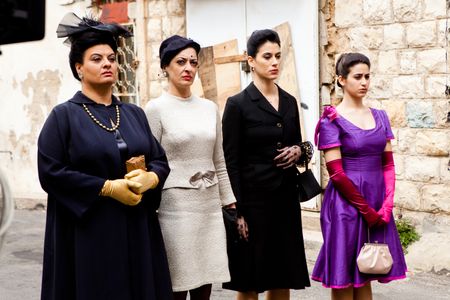 Cherien Dabis, Ula Tabari, Nisreen Faour, and Maria Zreik in Villa Touma (2014)