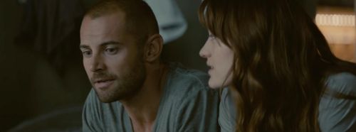 Daniel MacPherson and Tess Haubrich in Infini (2015)