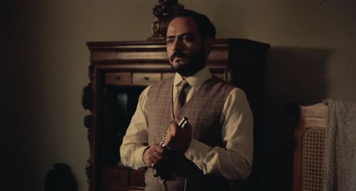 Akbar Zanjanpour in Chess of the Wind (1976)