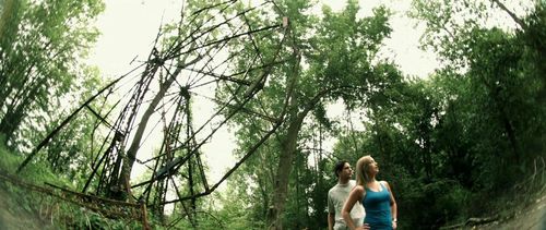 Aimee Brooks and Damian Maffei in Carnival of Fear: Closed for the Season (2010)