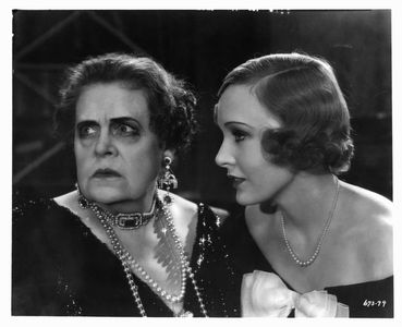 Marie Dressler and Madge Evans in Dinner at Eight (1933)