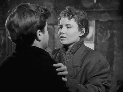 Flora Cambi and Francesco Golisano in Miracle in Milan (1951)