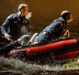 Aisha Hinds and Oliver Stark in 9-1-1 (2018)