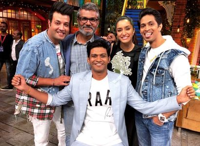 Shraddha Kapoor, Nitesh Tiwari, Naveen Polishetty, Varun Sharma, and Tushar Pandey in The Kapil Sharma Show: Team Chhich