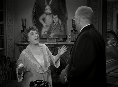 Josephine Hull and Cecil Kellaway in Harvey (1950)