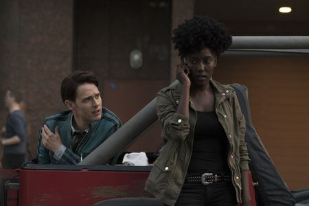 Samuel Barnett and Jade Eshete in Dirk Gently's Holistic Detective Agency (2016)