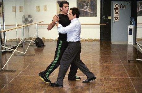 Ben Stiller and Jsu Garcia in Along Came Polly (2004)