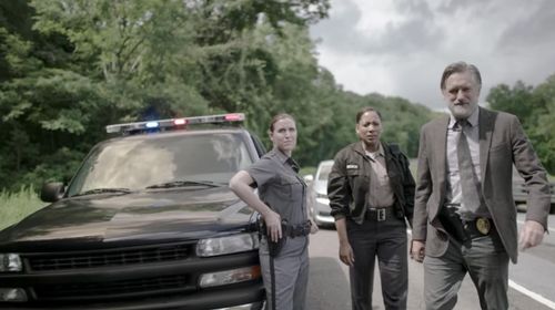 Bill Pullman, Natalie Paul, and Nastasha Strang in The Sinner (2017)