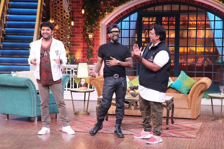 Ganesh Acharya, Remo D'Souza, and Kapil Sharma in The Kapil Sharma Show: Welcome The Dance Masters (2019)