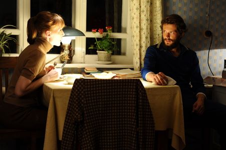 Kseniya Kutepova and Grigoriy Dobrygin in Territoriya (2015)