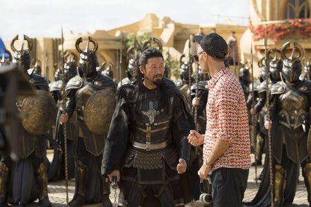 Tadanobu Asano and Taika Waititi in Thor: Ragnarok (2017)