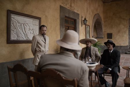 Still of Orlando Moguel (Francisco I. Madero),Jorge A Jimenez and Carlos Ernesto in 