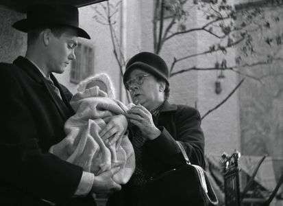 Dagmar Ebbesen and Lars Ekborg in Summer with Monika (1953)