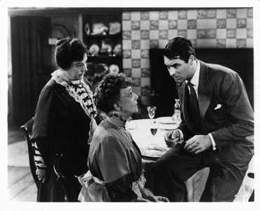 Cary Grant, Jean Adair, and Josephine Hull in Arsenic and Old Lace (1944)