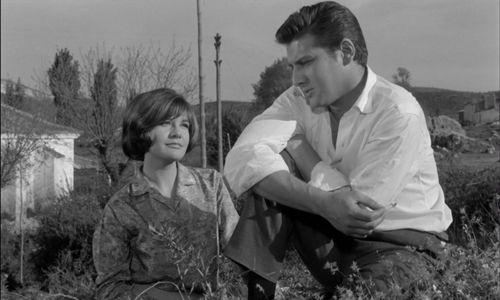 Lina Canalejas and Carlos Larrañaga in Strange Voyage (1964)