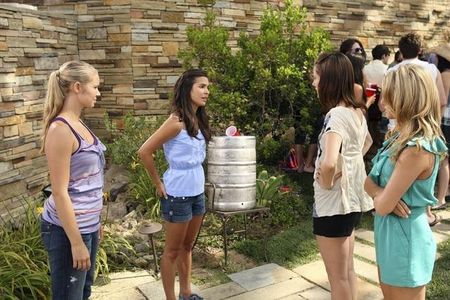 Chelsea Hobbs, Ayla Kell, Josie Loren, and Cassandra Scerbo in Make It or Break It (2009)