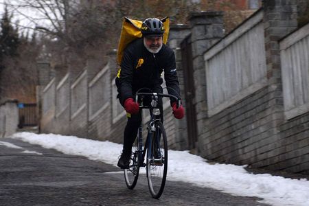 Zdenek Sverák in Empties (2007)