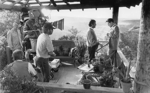 Paul Newman, Roland Joffé, and Dwight Schultz in Fat Man and Little Boy (1989)