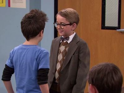 Davis Cleveland and Buddy Keaton in Shake It Up (2010)