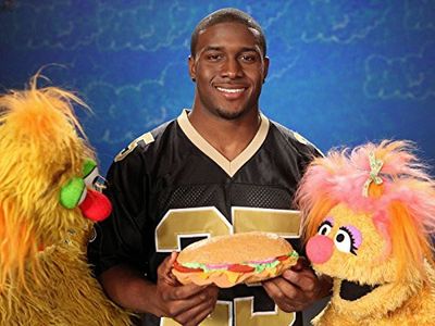 Reggie Bush in Sesame Street (1969)