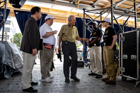 Still of Clint Eastwood, Paul Walter Hauser, Dani Deetté and Philip Fornah in Richard Jewell