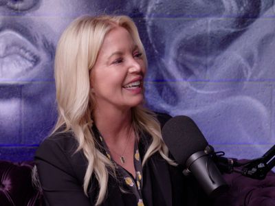 Jeanie Buss in The Best of All the Smoke with Matt Barnes and Stephen Jackson (2020)