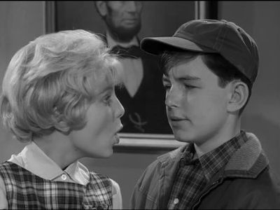 Jerry Mathers and Karen Sue Trent in Leave It to Beaver (1957)