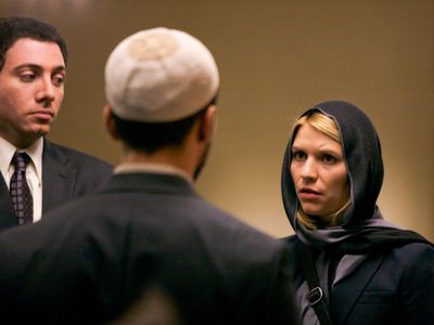 Claire Danes, Hrach Titizian, and Sammy Sheik in Homeland (2011)