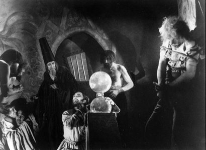 Leo Birinsky, Paul Leni, and Conrad Veidt in Waxworks (1924)