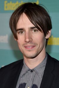 Reeve Carney