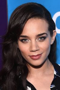 Hannah John-Kamen